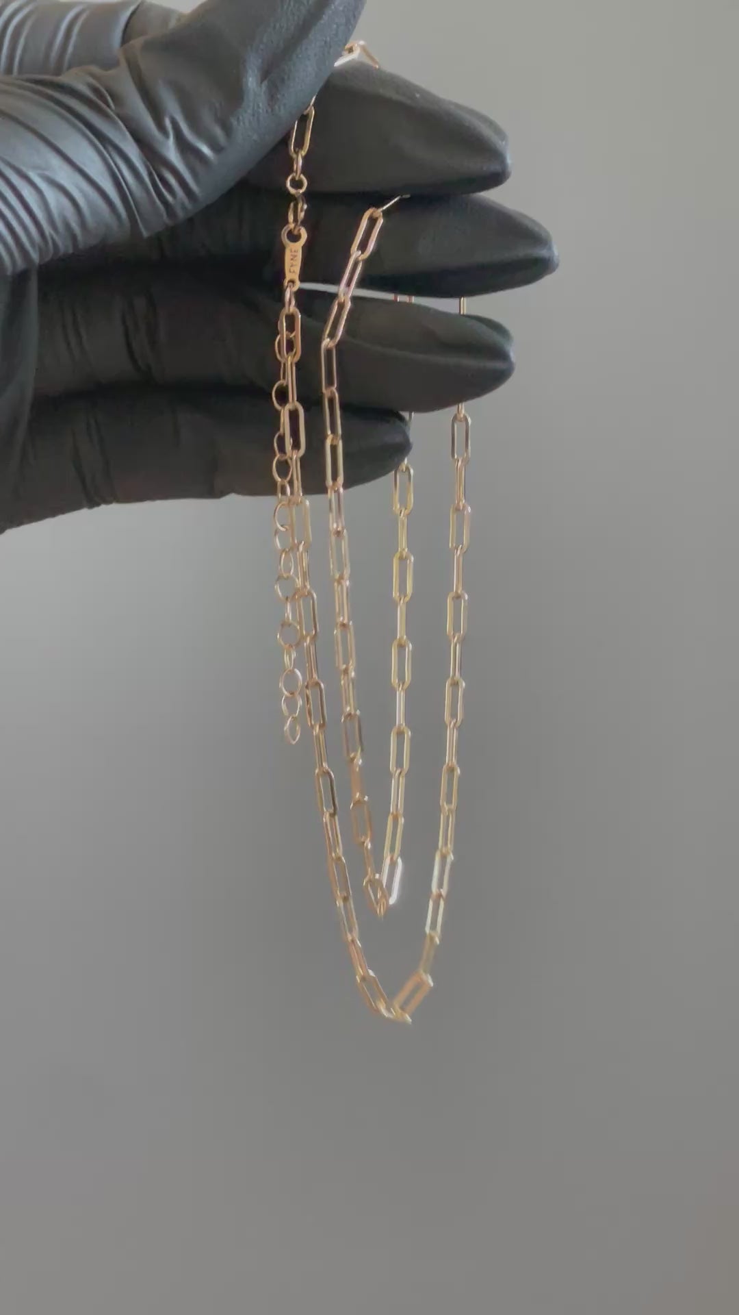 GIZMO PAPERCLIP NECKLACE