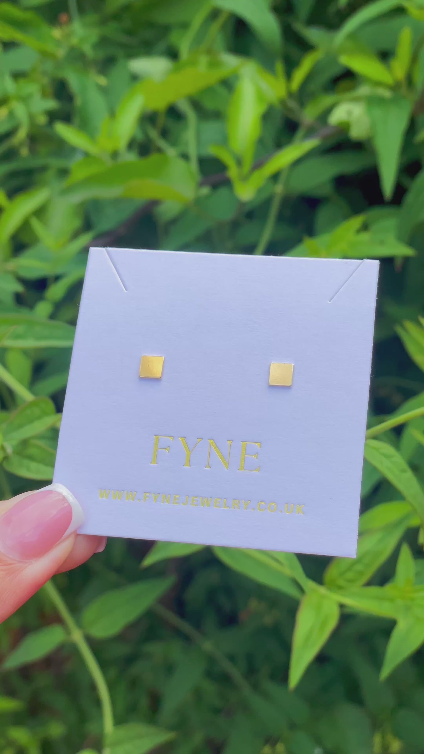 ZADIE SQUARE EARRINGS